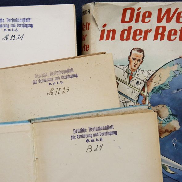 Bücher aus der Bibliothek der DVA hat das Forschungsteam der Gedenkstätte Ravensbrück bereits als Spende erhalten.