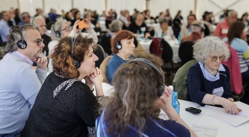 Teilnehmende beim Forum der 2. und 3. Generation, Mai 2025