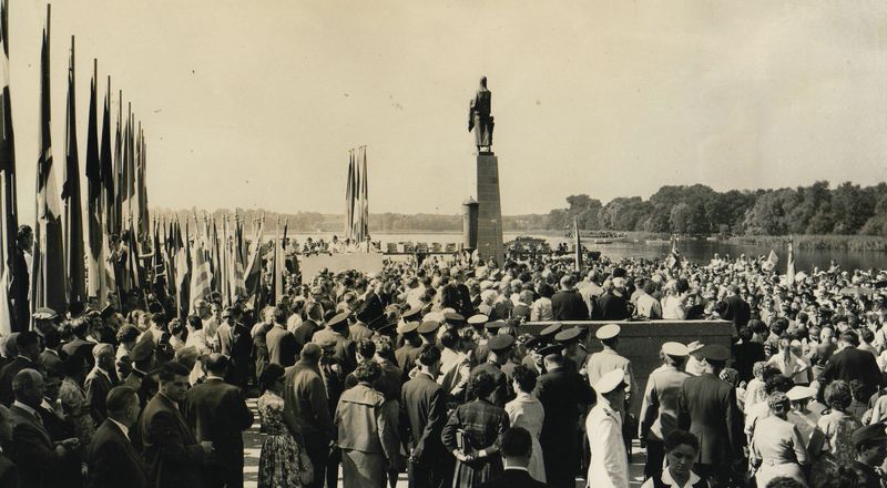 Eröffnung der Nationalen Mahn-und Gedenkstätte, 12. September 1959