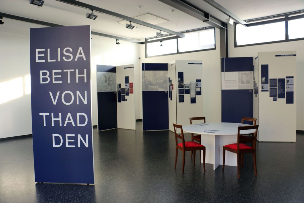 Ausstellung zur Erinnerung an Elisabeth von Thadden