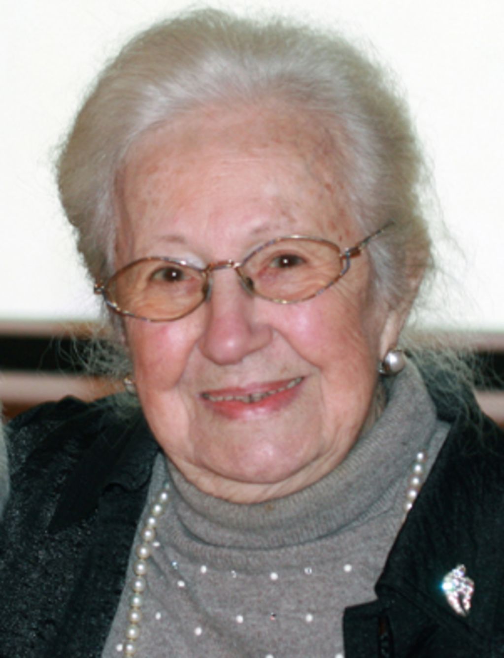Erna de Vries (1923-2021)